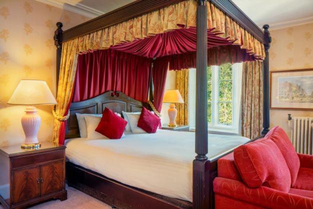 Heritage four Poster Room